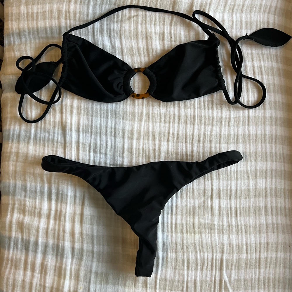Benoa Swim set